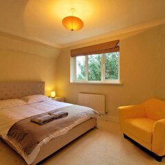 Spacious 4 bed family home in leafy Oxford suburb in Oxford, United Kingdom from 367$, photos, reviews - zenhotels.com photo 3