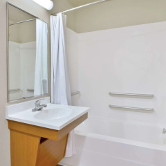 WoodSpring Suites San Angelo thumbnail 17