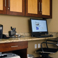 Hampton Inn & Suites Philadelphia/Bensalem thumbnail 24