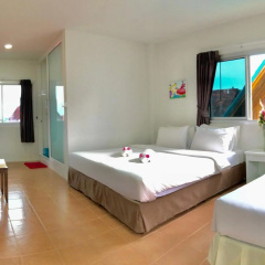 J Holiday Inn - Bild 2
