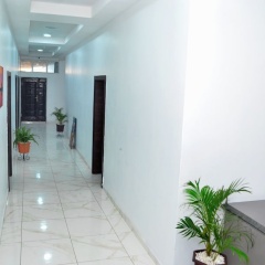 Proxima Centauri Hotel - Bild 13