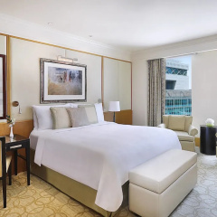 The Ritz-Carlton, Dubai International Financial Centre Hotel thumbnail 32