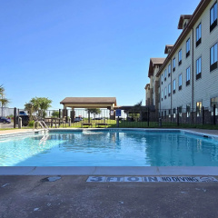 Comfort Inn & Suites Beeville thumbnail 13