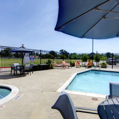 Hampton Inn Houston I-10 East thumbnail 34