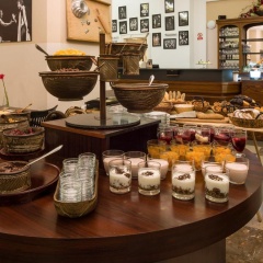 EA Hotel Rokoko - Bild 13