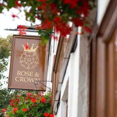 The Rose and Crown thumbnail 1
