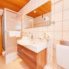 Gast-und Weinhaus Burkard - Bild 9