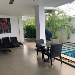 One World One Home Naiharn Hotel - Bild 22