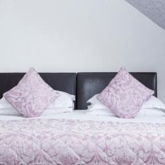 26 The Crescent - Guest House thumbnail 7