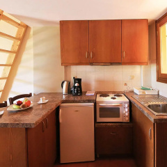Xenios Apartments thumbnail 2