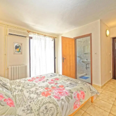 Guest House Jolanda thumbnail 2