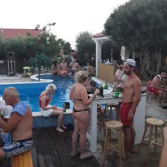 Guesthouse Crazy Night thumbnail 28