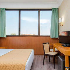 Hotel The Brand Roma - Bild 7