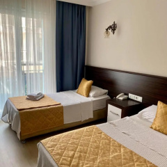 Theluna City Hotel - Bild 4