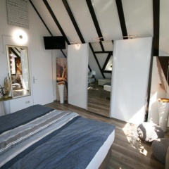 Luxus-Apartment mit wunderschönem Panoramablick - Bild 1
