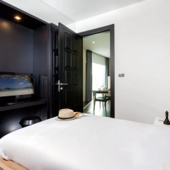 The 8 Pool Villa thumbnail 6