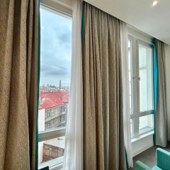 Red and Blue Design Hotel Prague - Bild 8