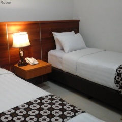 Maranatha Grand Hotel thumbnail 3