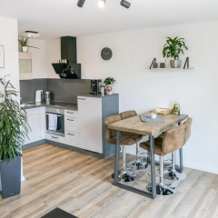 Wohlfühlwohnung mit Balkon im Zentrum von Kiel - Bild 15