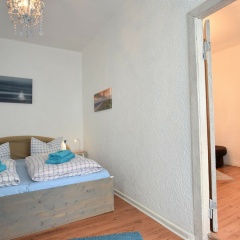 Spacious Apartment in Warnemunde Germany with Barbeque - Bild 3