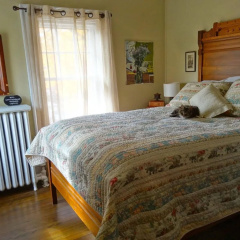 The Captain's House bed & breakfast thumbnail 1