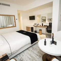The Ciao Stelio Deluxe Hotel - Adults Only thumbnail 5