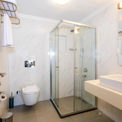 Moonshine Hotel & Suites - Bild 8