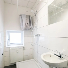 Tolstov-Hotels Airport 3 Room City Apt. - Bild 8
