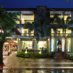 The Lokha Legian Resort & Spa - Bild 1