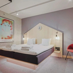 Hotel With Urban Deli - Bild 3