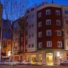 Hotel Amic Colón - Bild 1