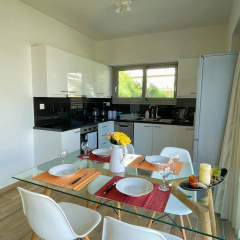 WSD Luxury Bright 2BD Apt with Sea view Balcony - Bild 13