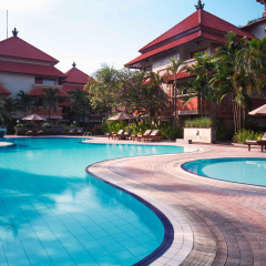 White Rose Kuta Resort - Villas & Spa - Bild 9