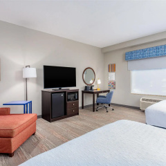 Hampton Inn & Suites Parkersburg Downtown thumbnail 40