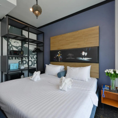 The River Scene Hotel thumbnail 4