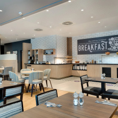 Premier Inn Frankfurt Westend Hotel - Bild 11