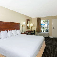 Days Inn by Wyndham Port Charlotte/Punta Gorda