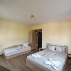 Guest House Proynovi thumbnail 5