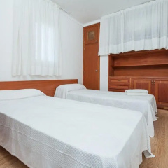 Apartment Llevant thumbnail 2