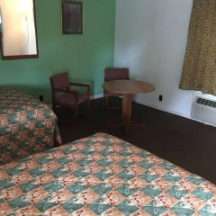 Woodridge Motel thumbnail 26