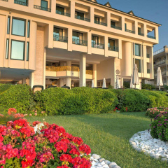 Hotel Golden Lotus - All Inclusive - Bild 1