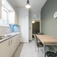 Vibrant Cozy Flat Near the Metro - Bild 7