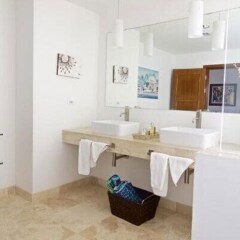 Villa Bahari in Maho, Sint Maarten from 725$, photos, reviews - zenhotels.com photo 27