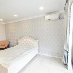 Apartments on 5 Mikrorayon 11/1 in Uralsk, Kazakhstan from 44$, photos, reviews - zenhotels.com photo 9