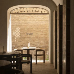 Nomos Hotel - Bild 24