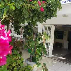 Ozgun Apart Otel Kusadasi