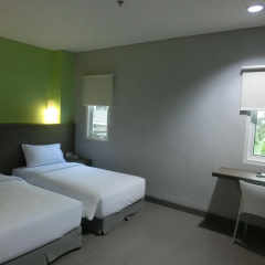 IZI Hotel thumbnail 4
