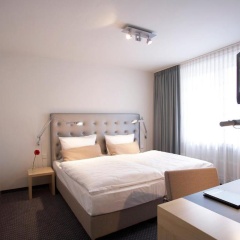 Maximilians - Bild 3