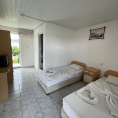 Ipsos Hotel - Bild 6