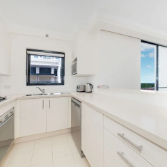 Wyndel Apartments - Herbert thumbnail 2